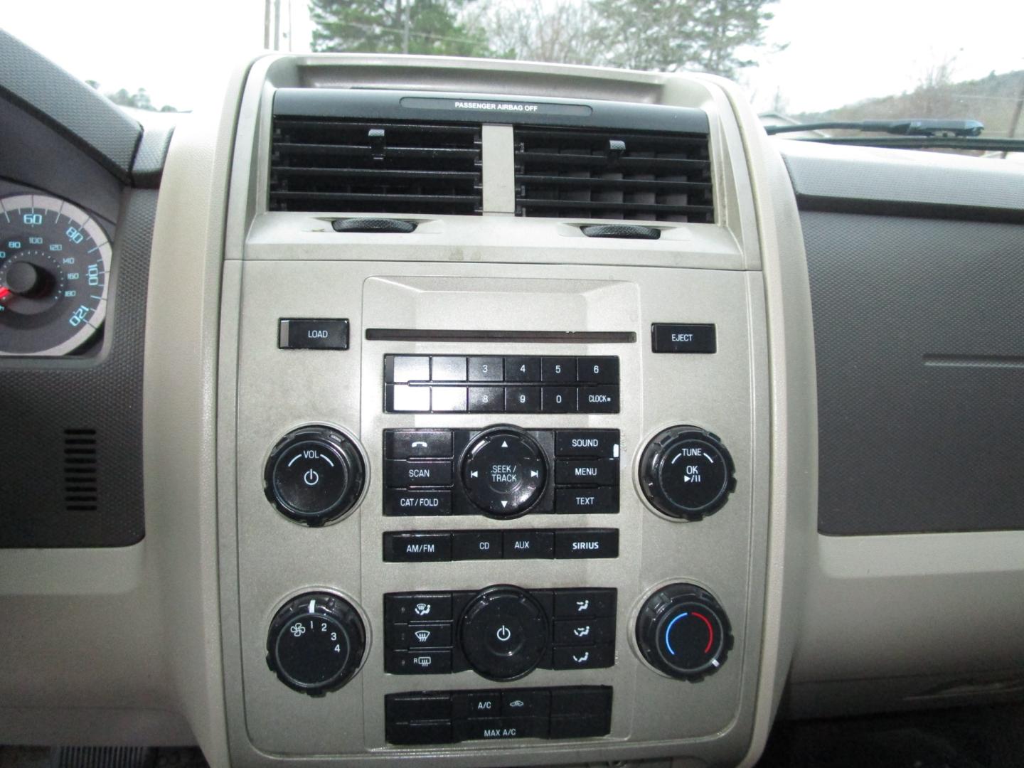 2010 RED /Tan / Cloth Ford Escape XLT FWD (1FMCU0D77AK) with an 2.5L L4 DOHC 16V engine, 6-Speed Automatic transmission, located at 1814 Albert Pike Road, Hot Springs, AR, 71913, (501) 623-1717, 34.494228, -93.094070 - Photo#10