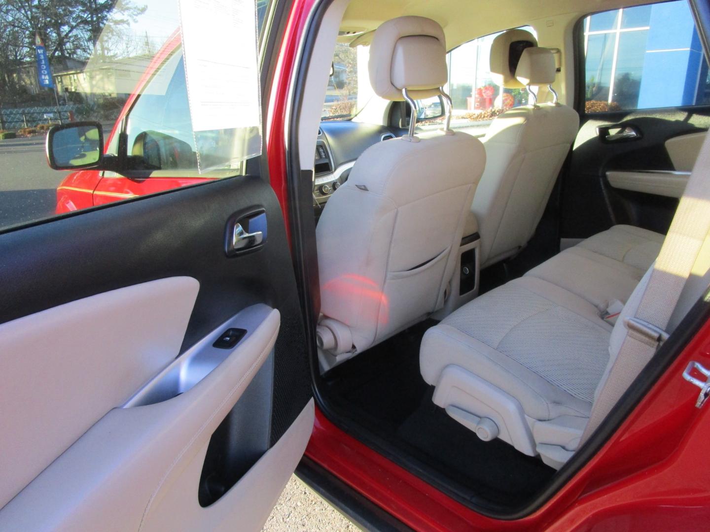 2013 RED /Black / Cloth Dodge Journey SXT AWD (3C4PDDBG1DT) with an 3.6L V6 DOHC 24V engine, 6-Speed Automatic transmission, located at 1814 Albert Pike Road, Hot Springs, AR, 71913, (501) 623-1717, 34.494228, -93.094070 - Photo#4