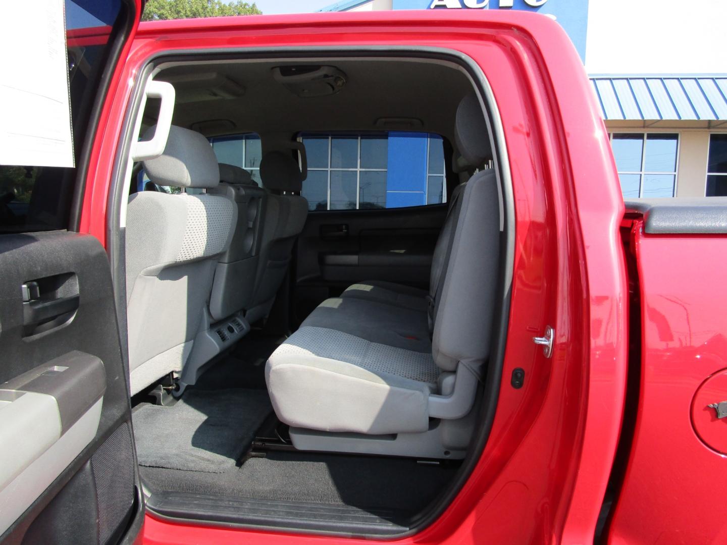 2013 RED Toyota Tundra Tundra-Grade CrewMax 5.7L FFV 4WD (5TFDW5F1XDX) with an 5.7L V8 DOHC 32V FFV engine, 6-Speed Automatic Overdrive transmission, located at 1814 Albert Pike Road, Hot Springs, AR, 71913, (501) 623-1717, 34.494228, -93.094070 - Photo#1