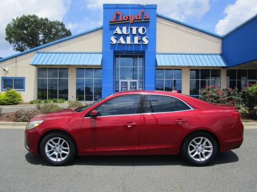 2013 Chevrolet Malibu RED