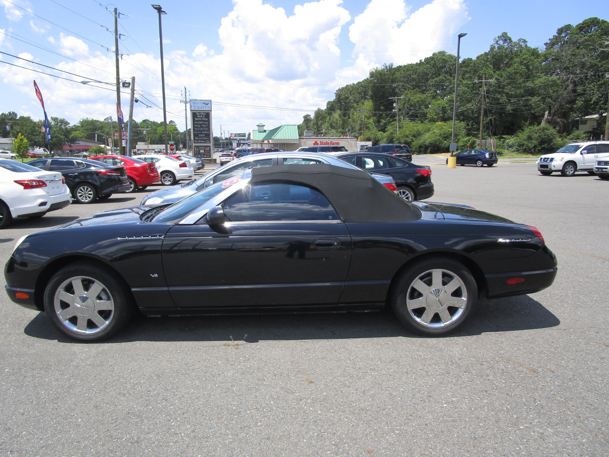 photo of 2003 Ford Thunderbird Deluxe
