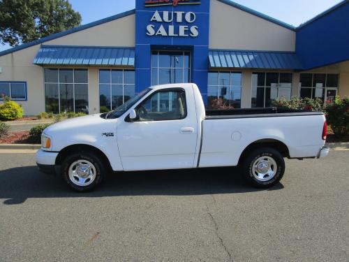 1999 Ford F-150 Lariat Reg. Cab Long Bed 2WD