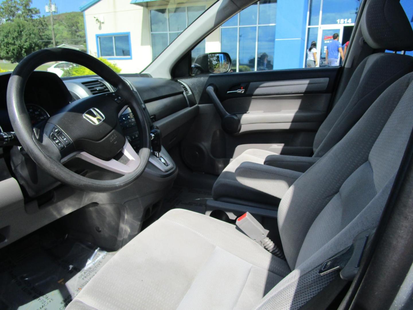 2009 SILVER /Black/Cloth Honda CR-V EX 4WD 5-Speed AT (3CZRE48519G) with an 2.4L L4 DOHC 16V engine, 5-Speed Automatic transmission, located at 1814 Albert Pike Road, Hot Springs, AR, 71913, (501) 623-1717, 34.494228, -93.094070 - Photo#4