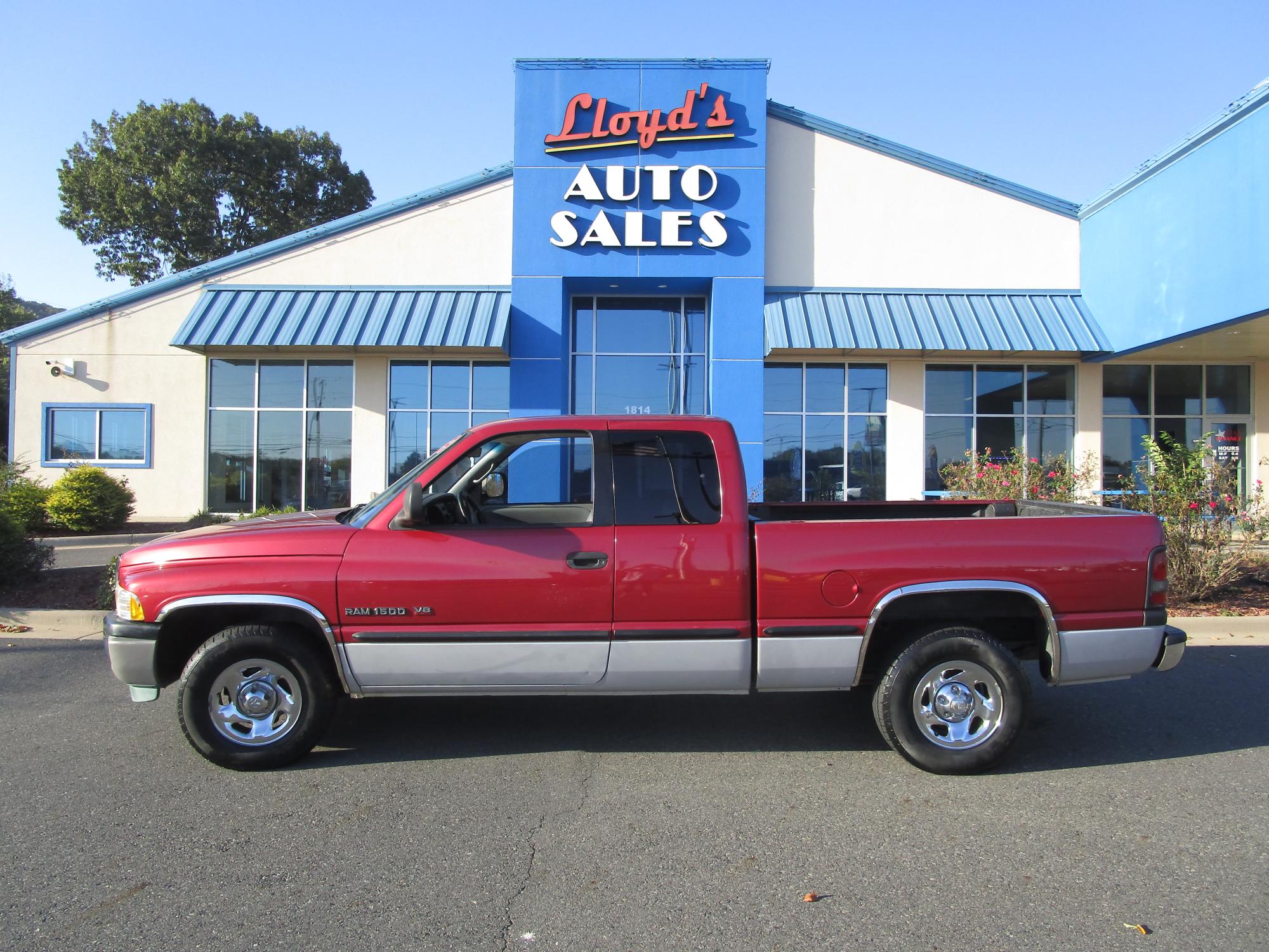 photo of 1999 Dodge Ram 1500 Club Cab Long Bed 2WD