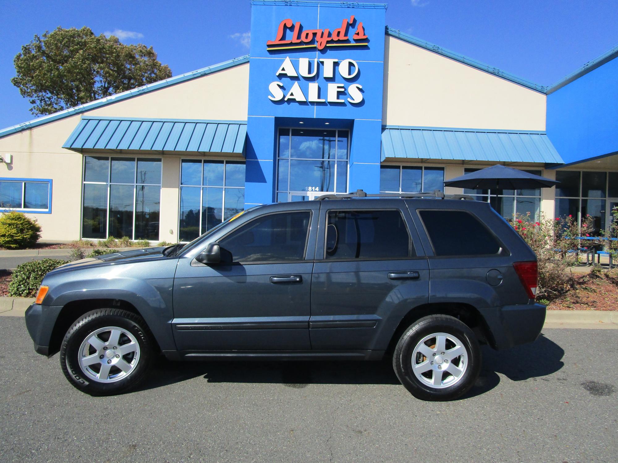 photo of 2008 Jeep Grand Cherokee Laredo 2WD