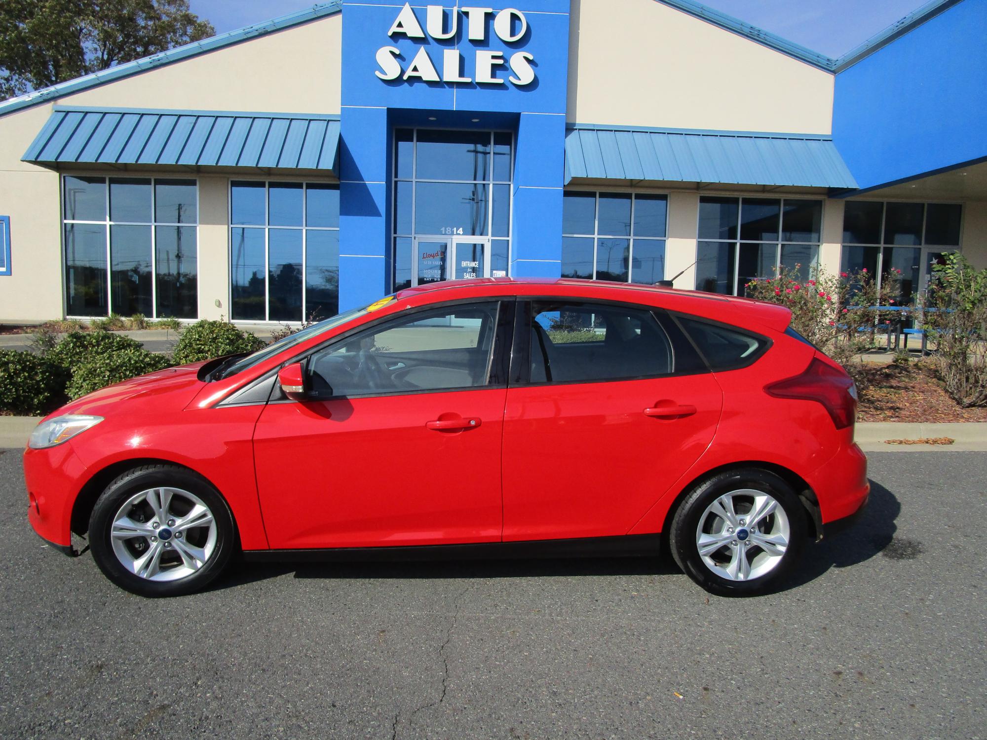 photo of 2014 Ford Focus SE Hatch