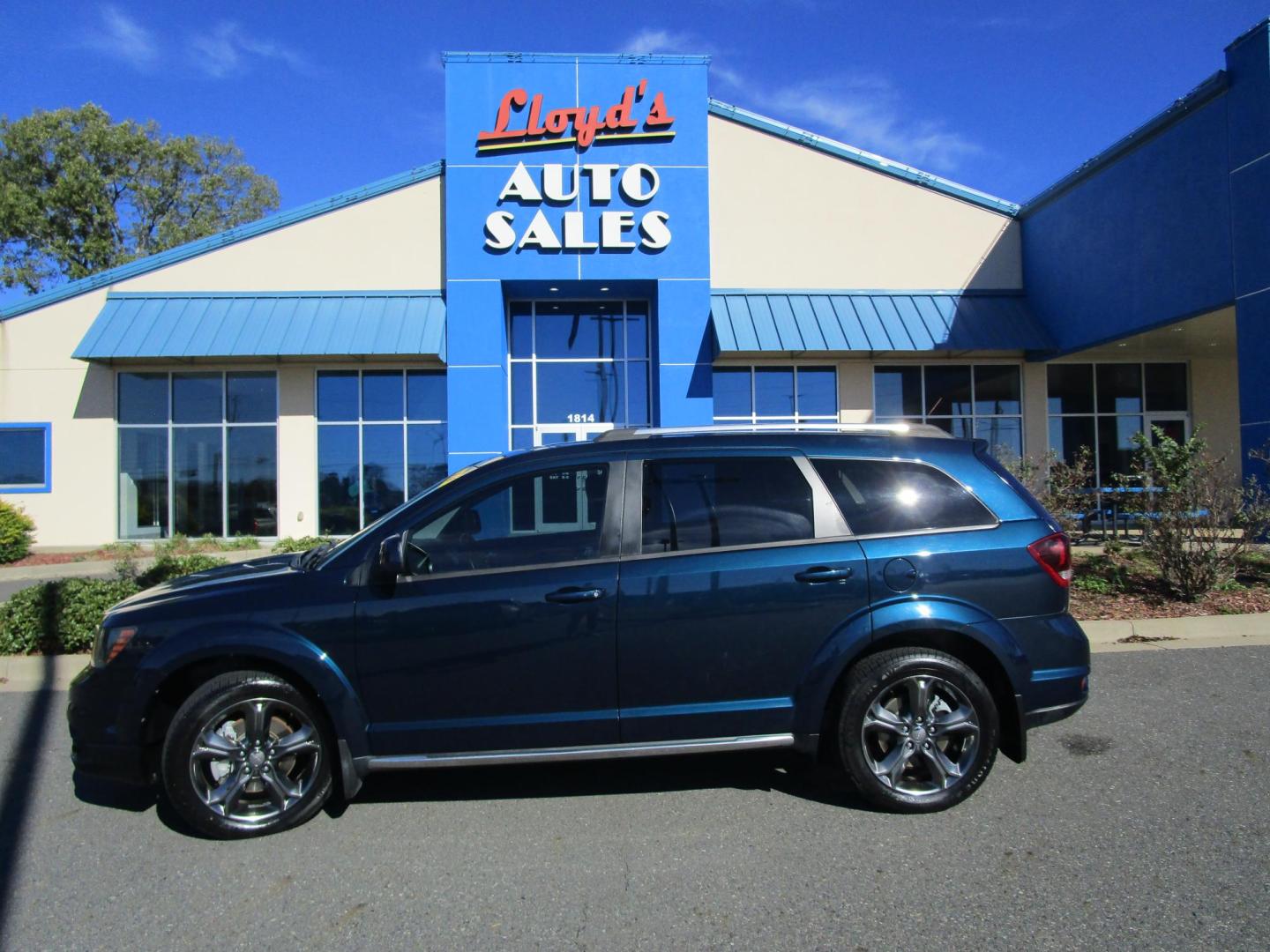 2014 Blue /BLACK Dodge Journey Crossroad FWD (3C4PDCGG5ET) with an 3.6L V6 DOHC 24V engine, 6-Speed Automatic transmission, located at 1814 Albert Pike Road, Hot Springs, AR, 71913, (501) 623-1717, 34.494228, -93.094070 - 2014 Dodge Journey Crossroad 4 Door SUV 3.6L V6 F DOHC 24V Gasoline Front Wheel Drive - Photo#0