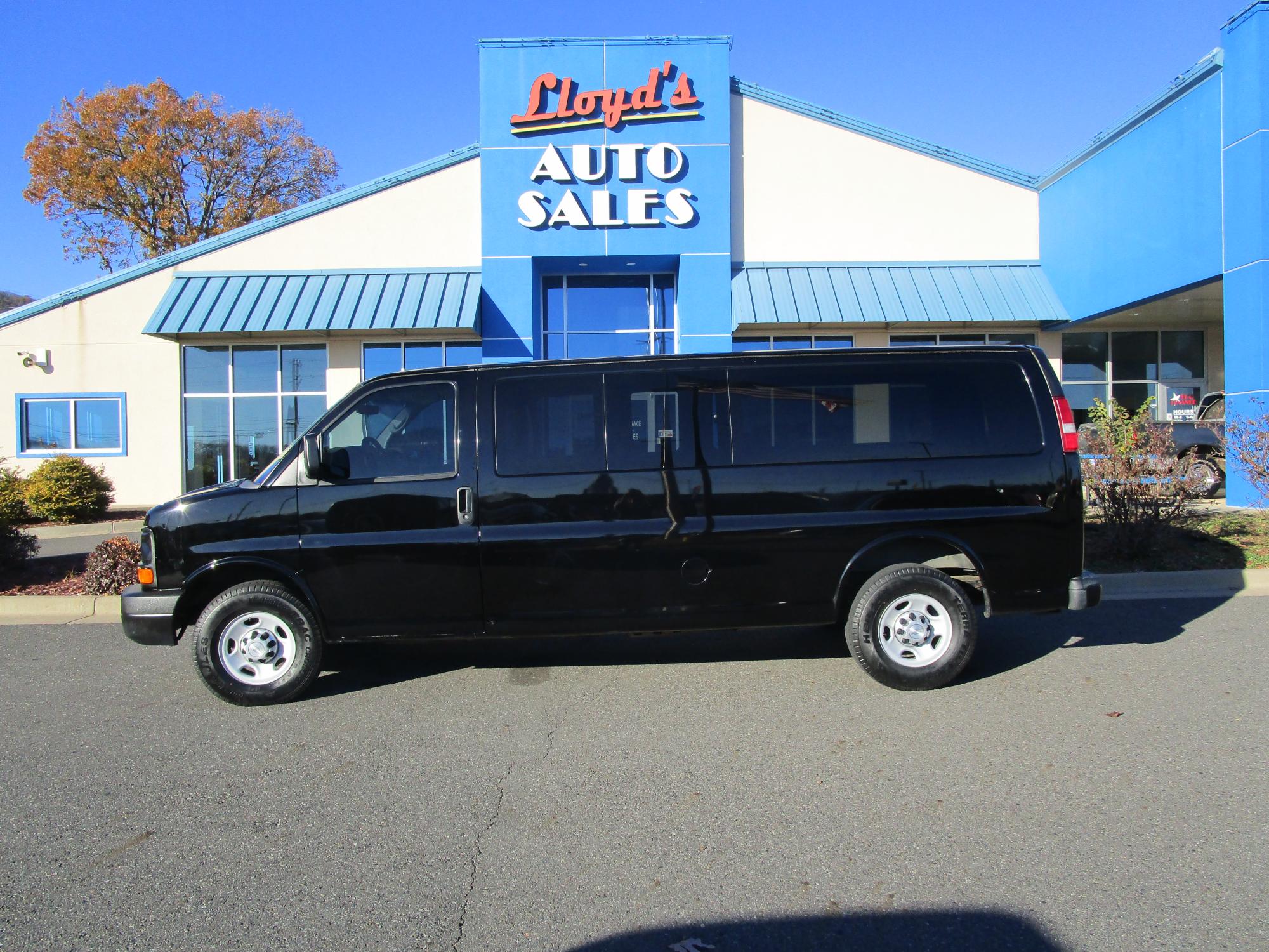 photo of 2015 Chevrolet Express LS 3500 Extended