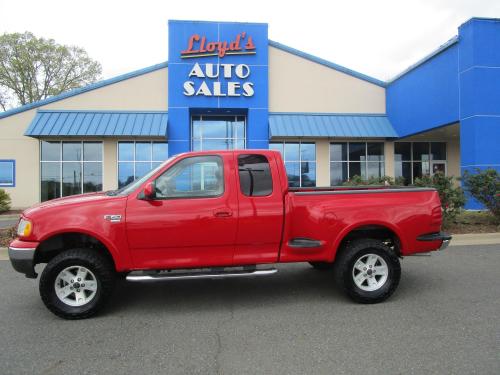 2002 Ford F-150 RED